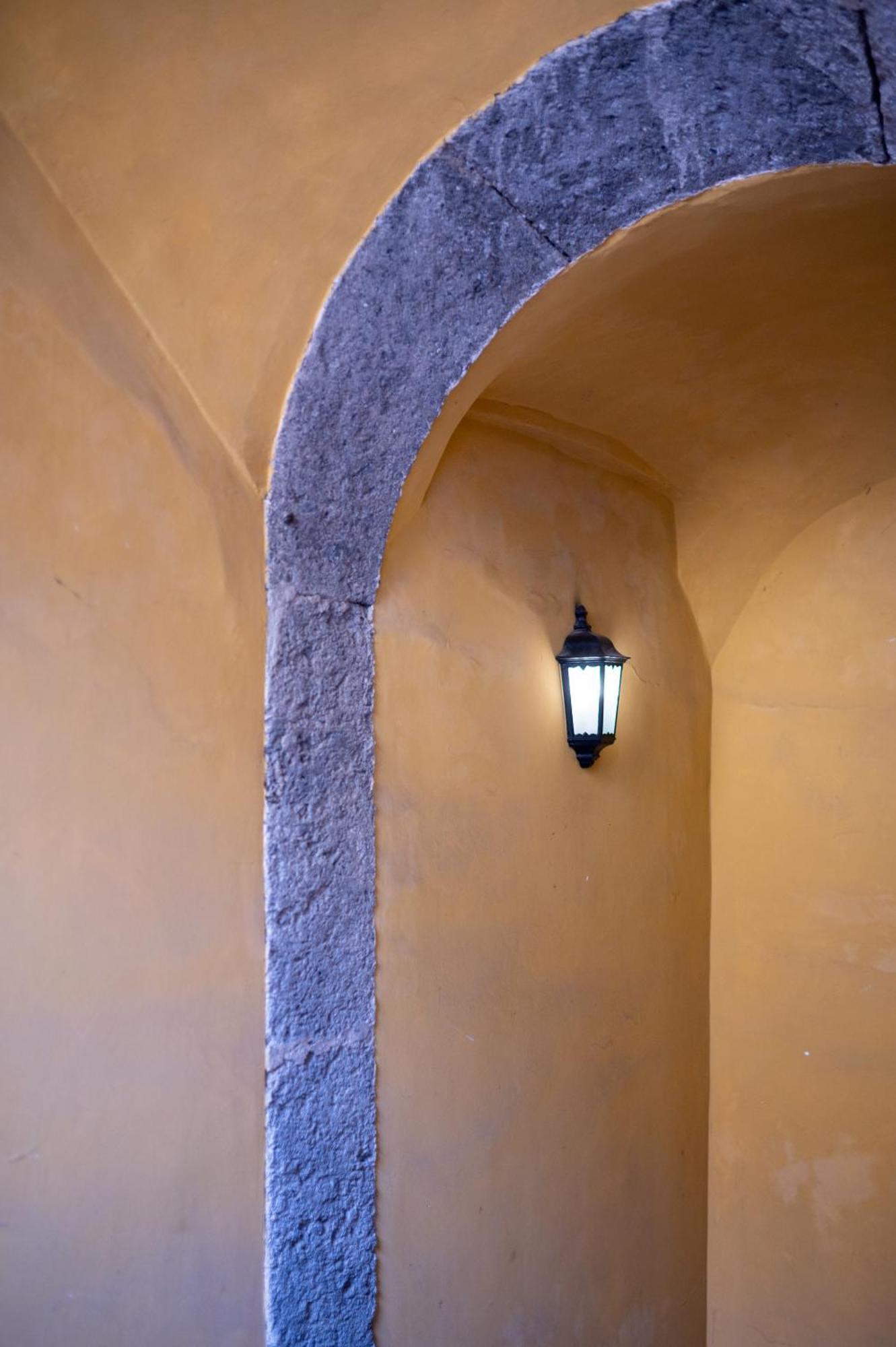 Stay Soft Apartment - Centro Storico Napoli Eksteriør billede